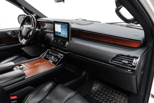Used 2021 Lincoln Navigator Reserve w/ Luxury Package image 15