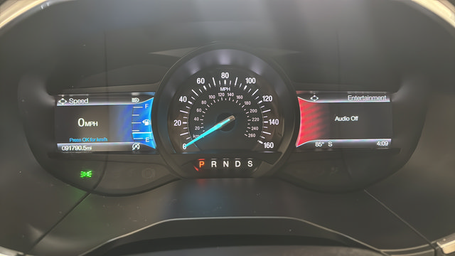 Used 2019 Ford Edge Titanium w/ Cold Weather Package AWD/4WD image 17