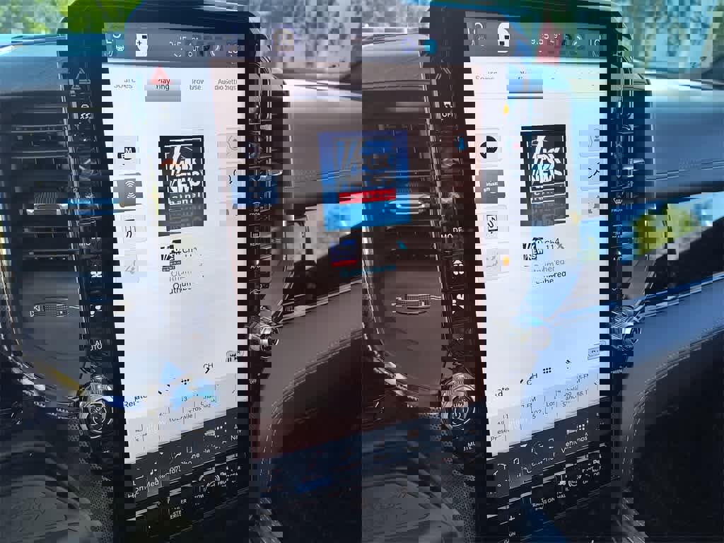 New 2026 RAM 3500 Limited image 16