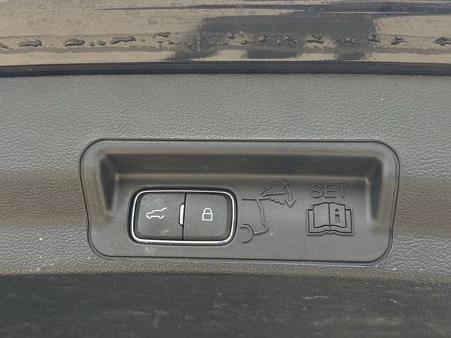 Used 2023 Ford Explorer 4WD image 30