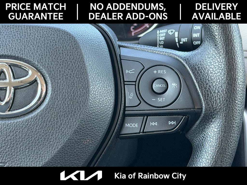Used 2023 Toyota RAV4 XLE w/ Convenience Package FWD image 28