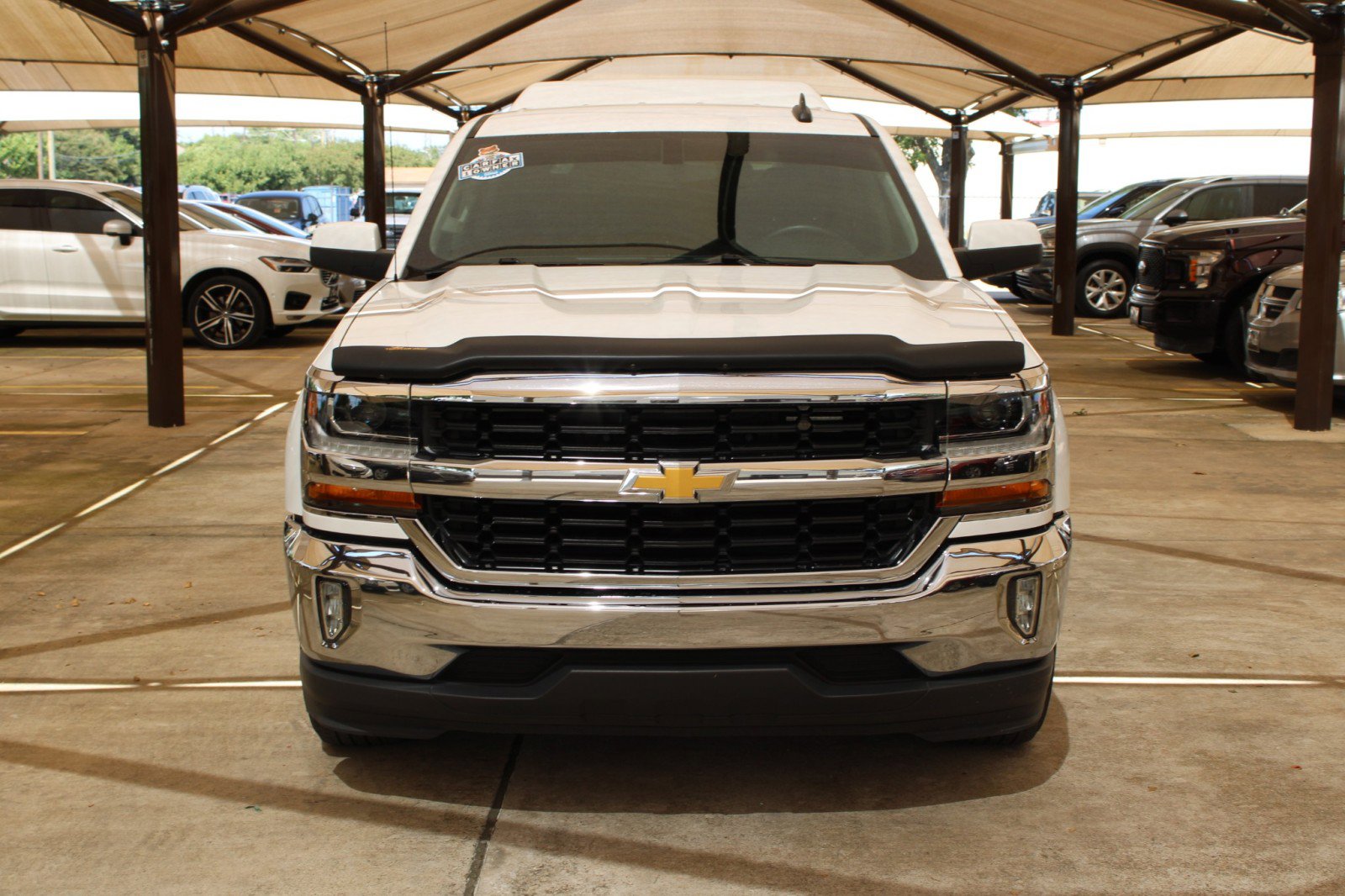 Used 2018 Chevrolet Silverado 1500 LT w/ All Star Edition image 2