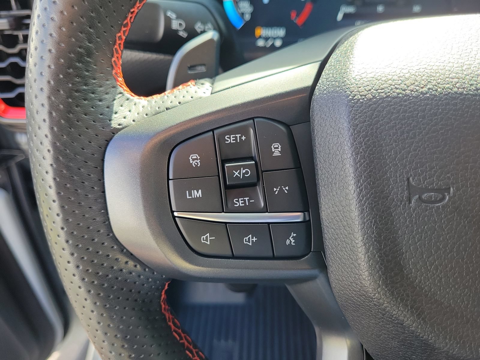 Certified 2026 Ford Ranger Raptor AWD/4WD image 18