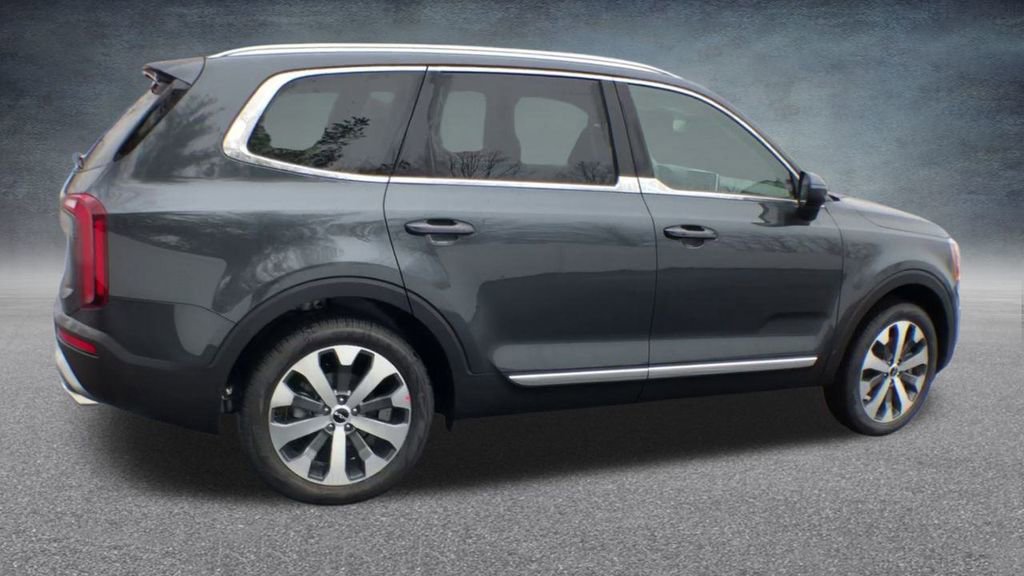 Used 2022 Kia Telluride EX w/ EX Premium Package image 24