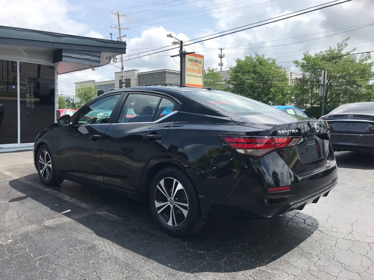 Used 2020 Nissan Sentra SV w/ Trunk Package FWD image 5