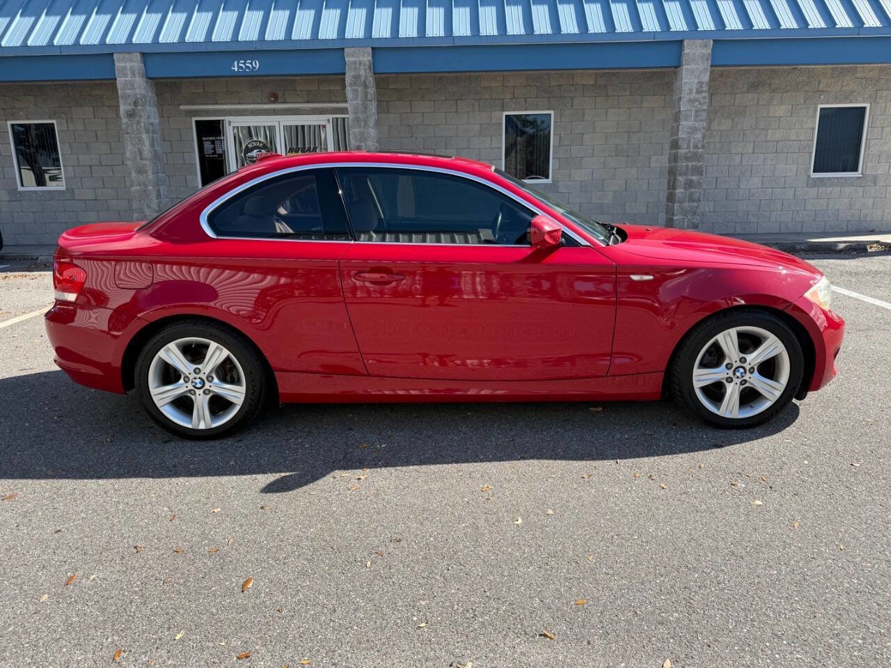 Used 2012 BMW 128i 128i 2dr Coupe image 7