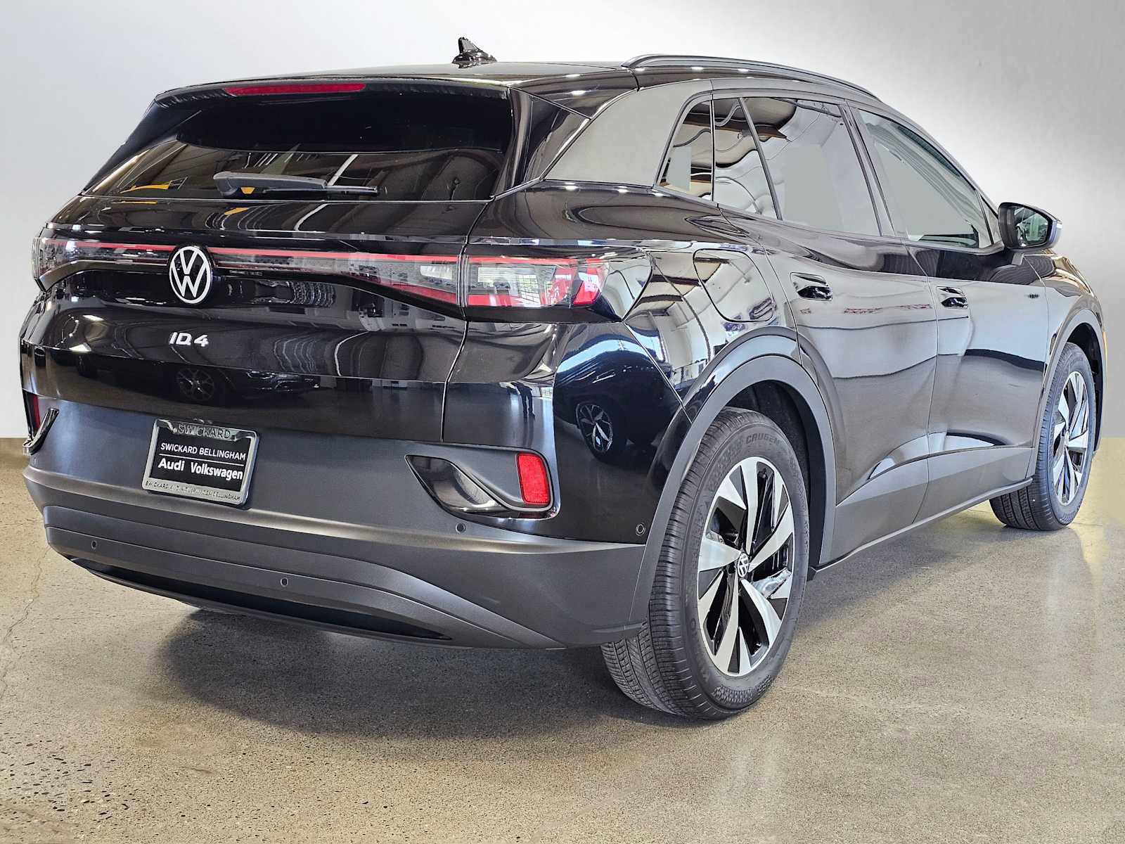 Used 2023 Volkswagen ID.4 2WD image 7