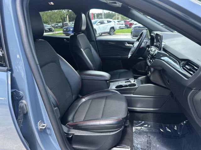 Used 2025 Ford Escape ST-Line FWD image 29