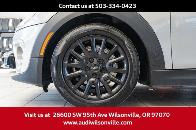 Used 2020 MINI Cooper 2-Door Hardtop FWD image 7