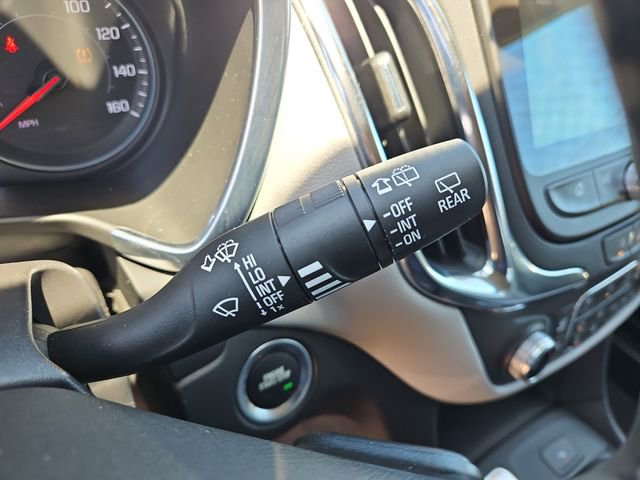 Used 2024 Chevrolet Equinox LT FWD image 24