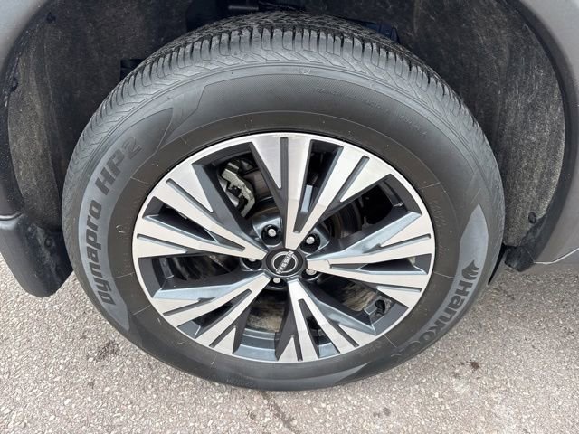 Certified 2023 Nissan Rogue SV w/ SV Premium B Package AWD/4WD image 34