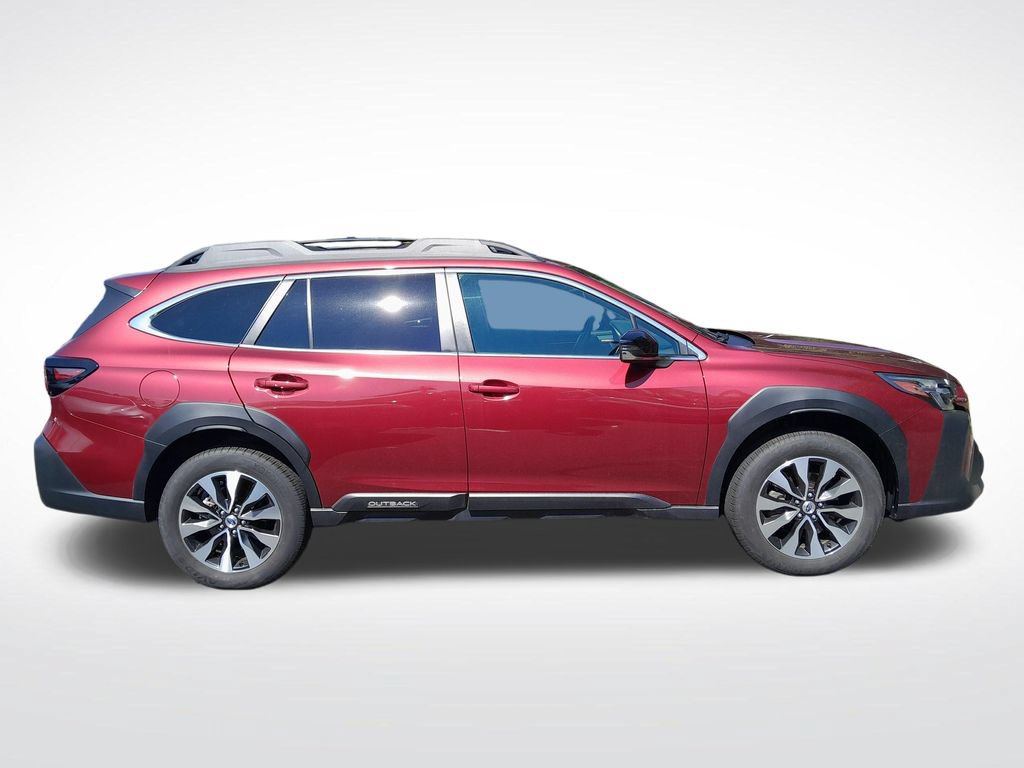 Certified 2025 Subaru Outback Limited AWD/4WD image 10