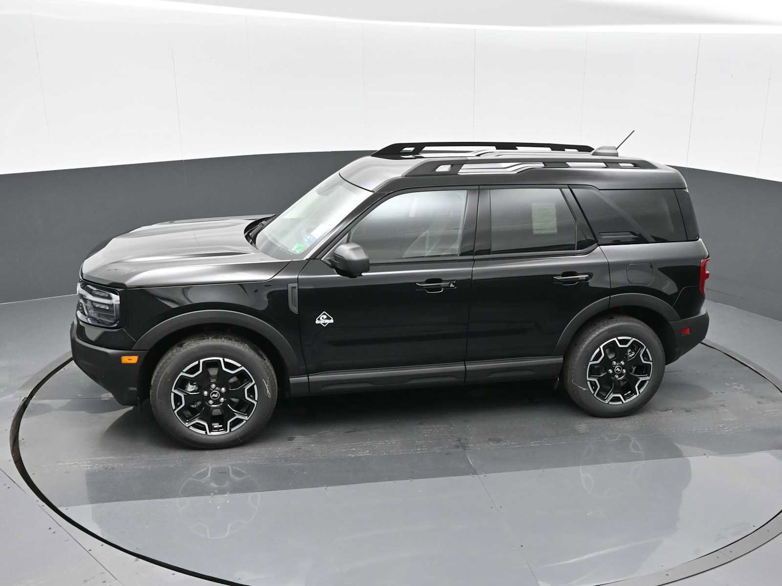 New 2025 Ford Bronco Sport Outer Banks w/ Outer Banks Tech Package+ image 12