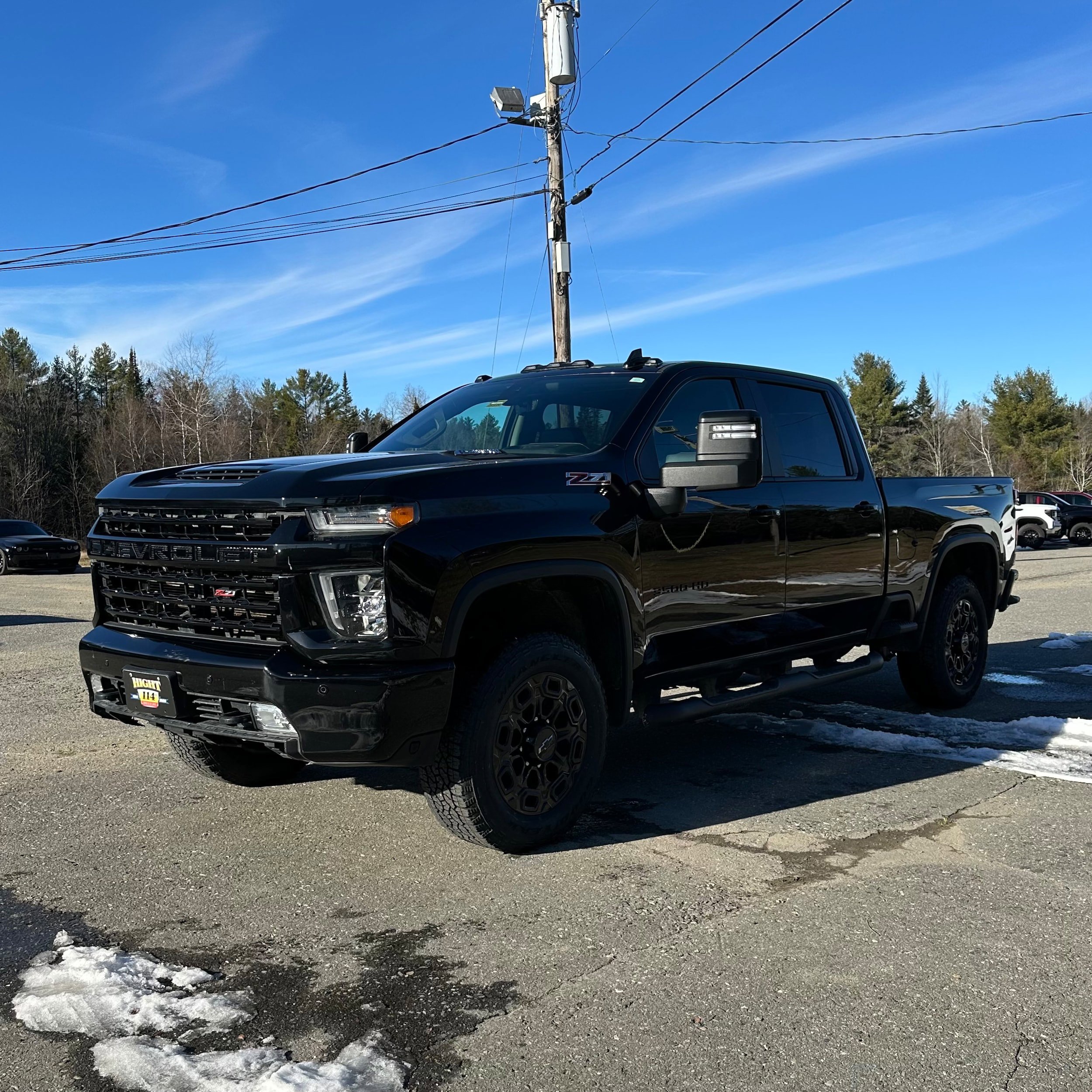 Used 2022 Chevrolet Silverado 3500 LTZ w/ LTZ Plus Package AWD/4WD image 7