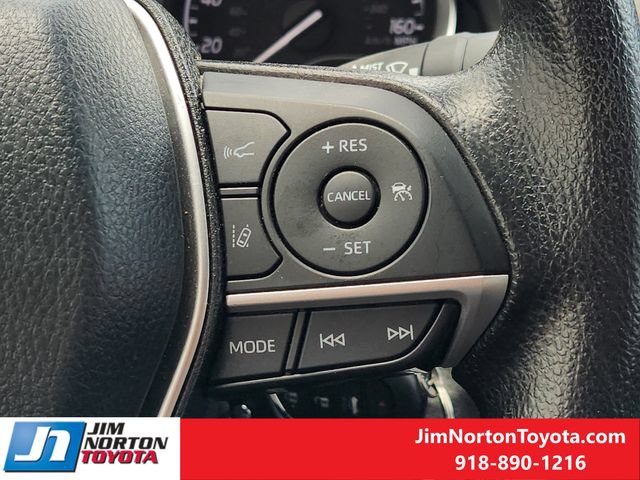 Used 2024 Toyota Camry LE FWD image 29