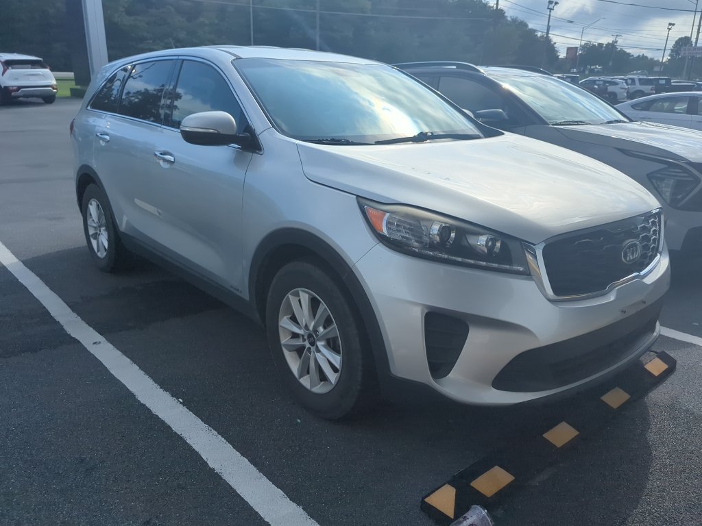 Used 2019 Kia Sorento AWD V6 image 4