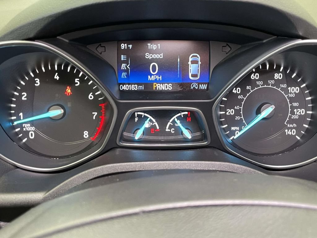 Used 2017 Ford Escape Titanium AWD/4WD image 41
