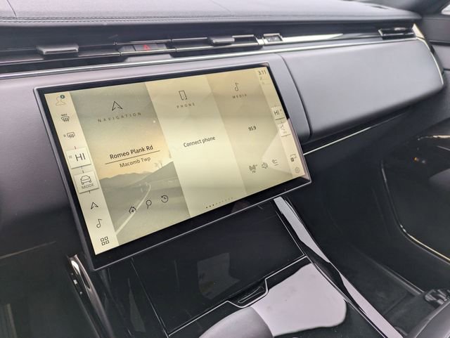 New 2026 Land Rover Range Rover Sport Dynamic SE image 11