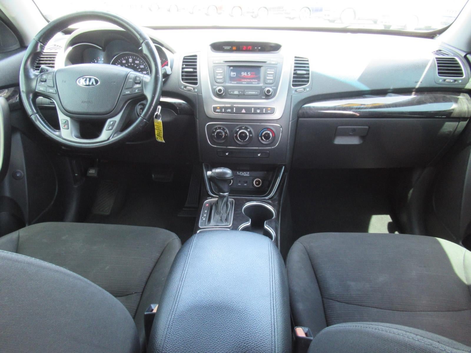 Used 2014 Kia Sorento LX AWD/4WD image 12