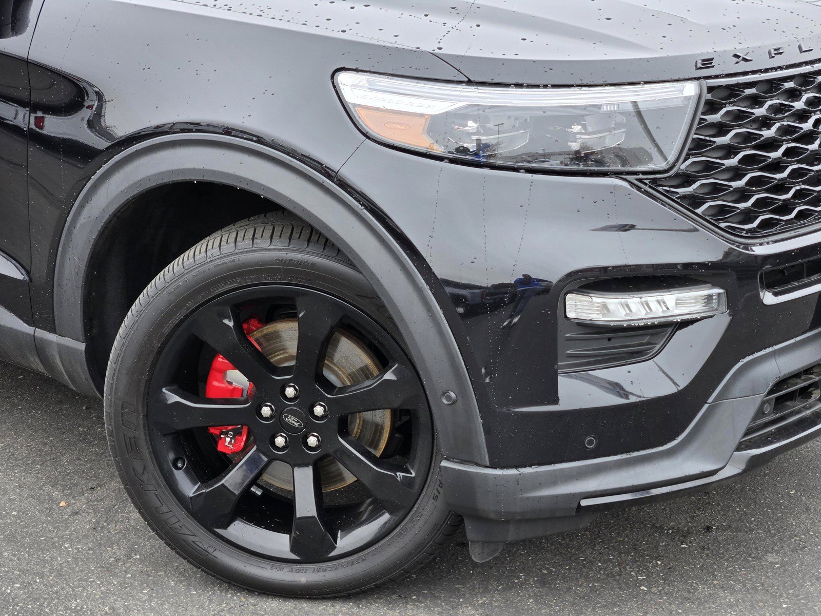 Used 2020 Ford Explorer ST w/ ST Street Pack AWD/4WD image 2