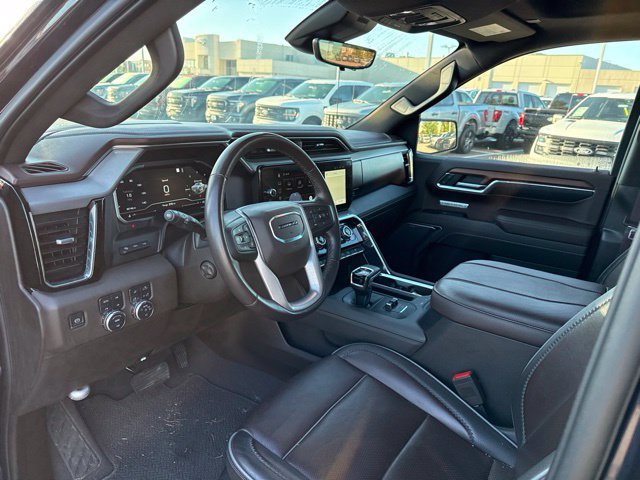 Used 2023 GMC Sierra 1500 Denali w/ Technology Package AWD/4WD image 9
