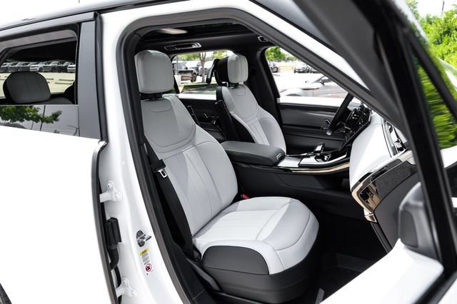 New 2026 Land Rover Range Rover Sport Dynamic SE AWD/4WD image 42