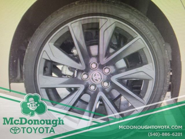 Certified 2024 Toyota Corolla SE image 18