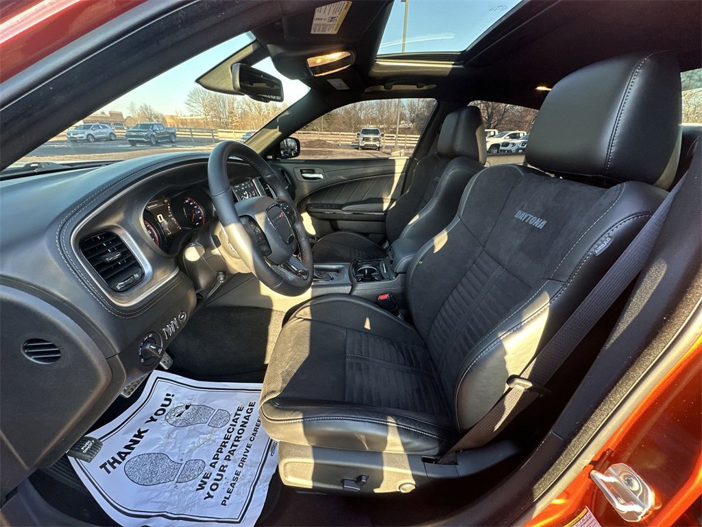 Used 2023 Dodge Charger Scat Pack w/ Daytona Edition Group image 11