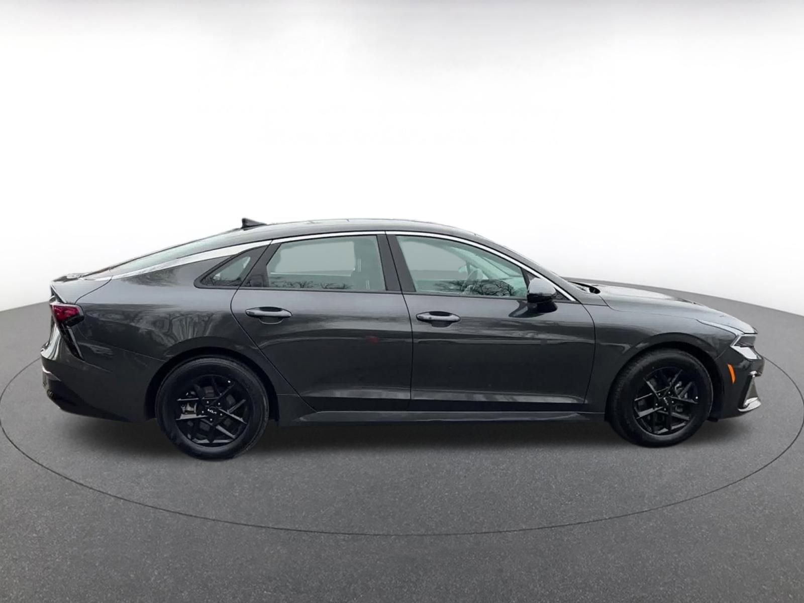 Used 2025 Kia K5 LXS image 15