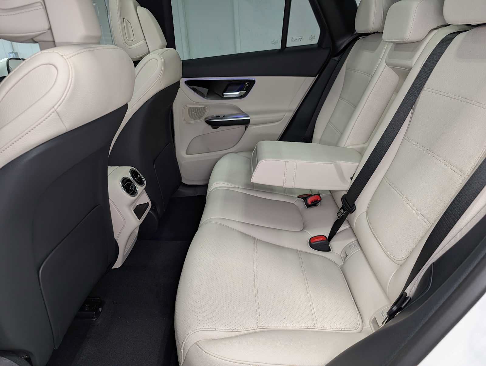 New 2026 Mercedes-Benz GLC 300 4MATIC image 20