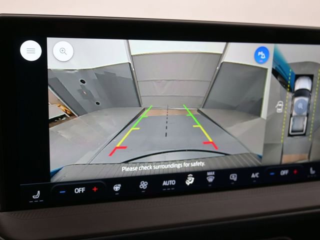 New 2025 Ford Maverick Lobo image 21