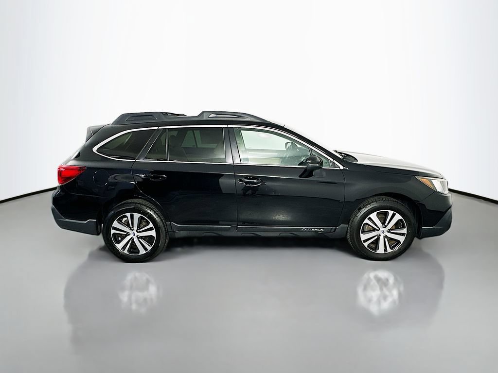 Used 2019 Subaru Outback 2.5i Limited AWD/4WD image 8