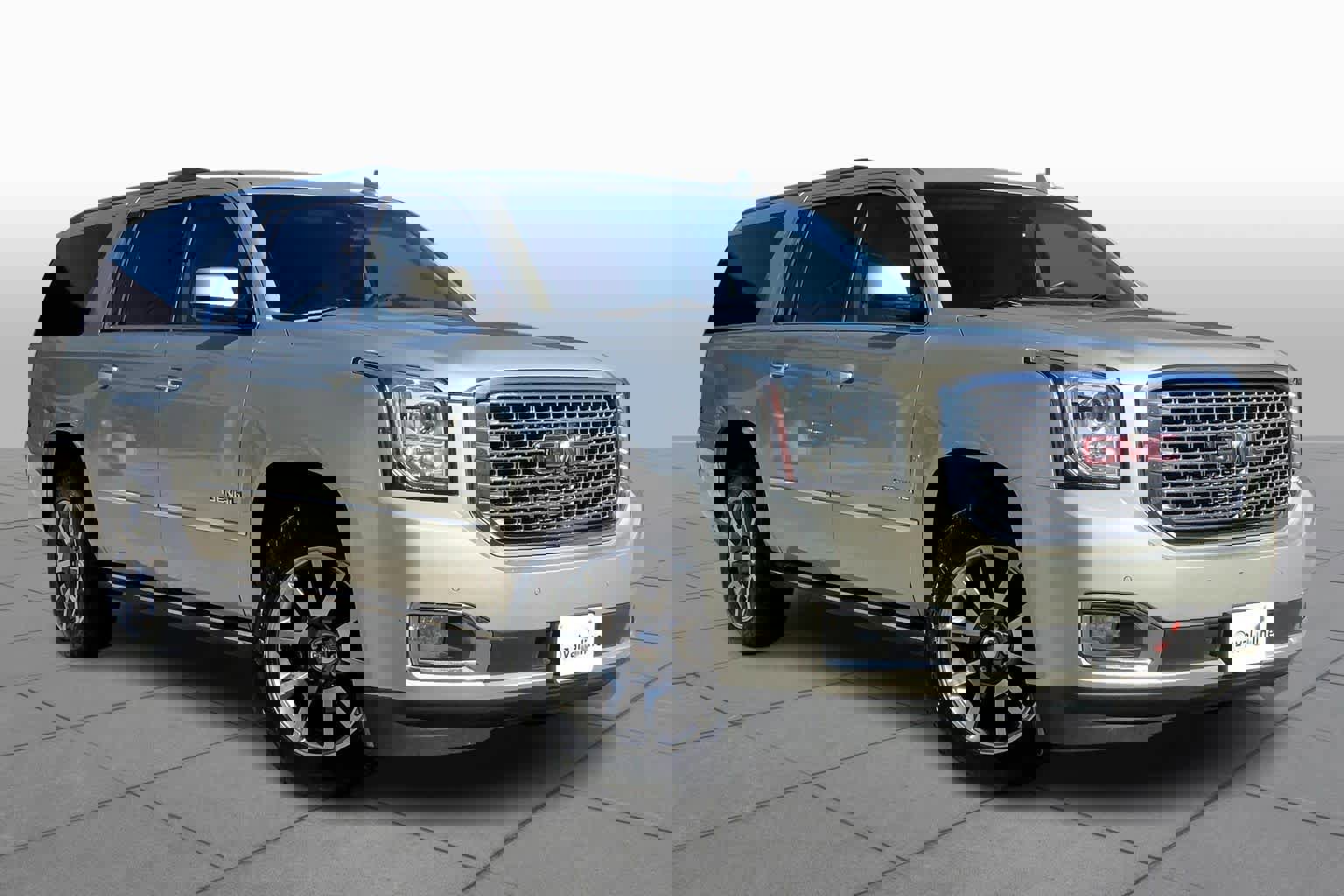 Used 2016 GMC Yukon XL Denali w/ Open Road Package image 2