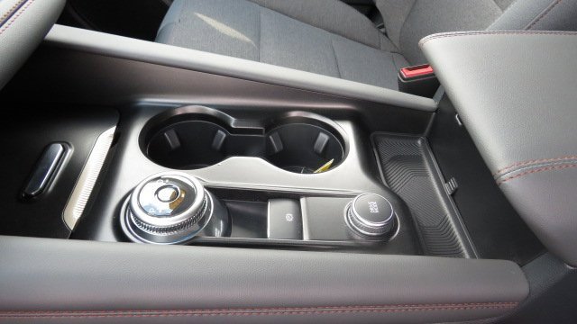 Used 2025 Ford Explorer Active image 19