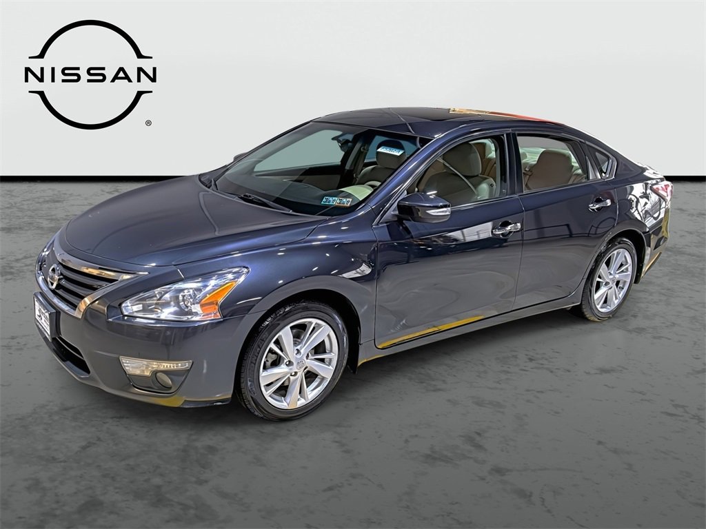 Used 2015 Nissan Altima 2.5 SV w/ Convenience Package