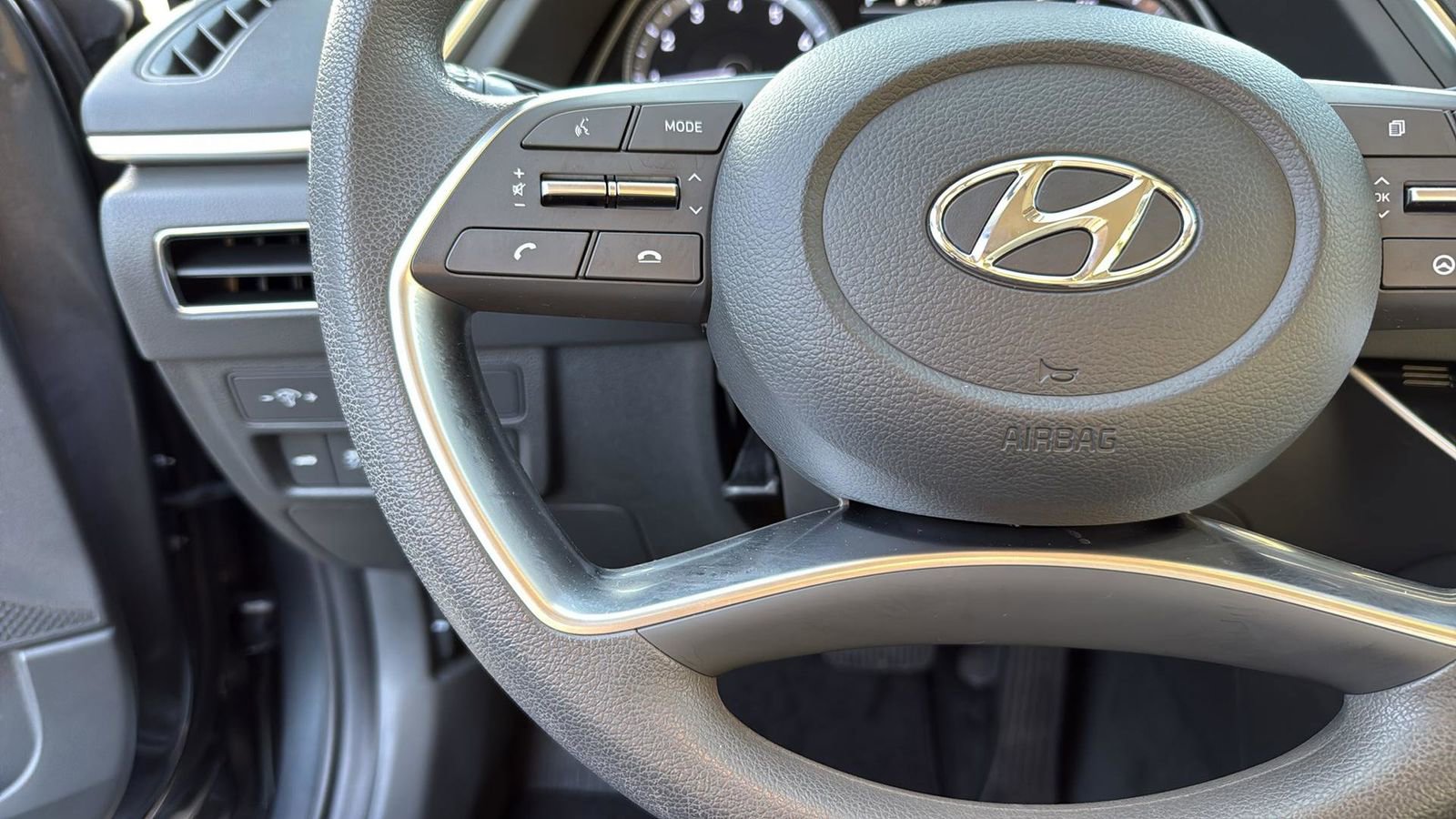 Used 2023 Hyundai Sonata SEL image 17