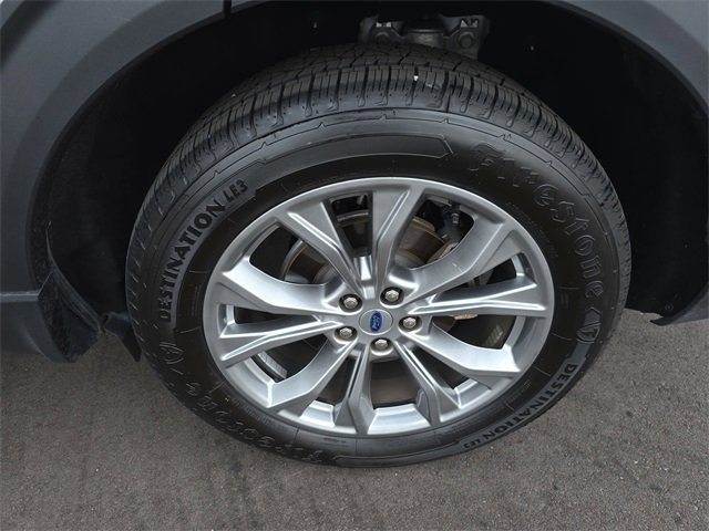 Used 2022 Ford Explorer Limited w/ Equipment Group 301A image 26