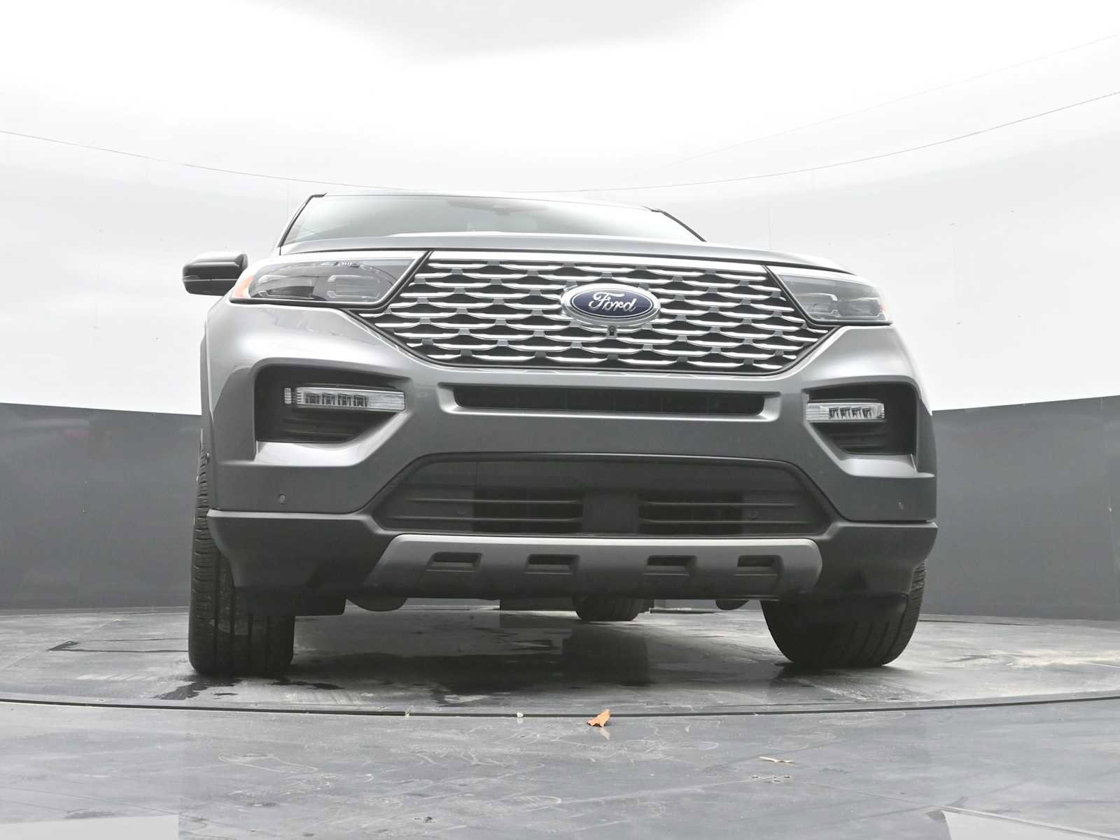 Used 2021 Ford Explorer Platinum w/ Equipment Group 601A image 34