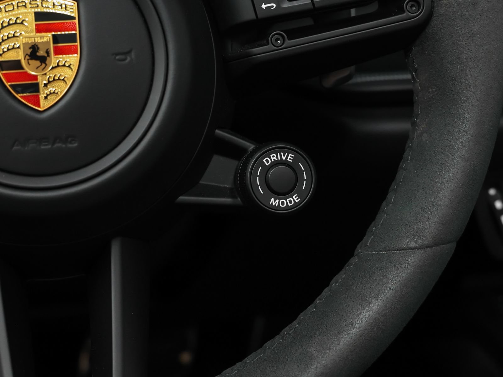 Certified 2023 Porsche 911 Carrera GTS RWD image 41