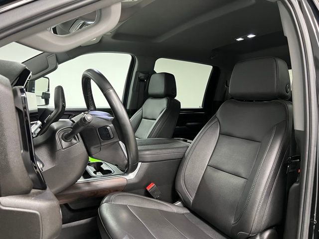 Used 2024 GMC Sierra 3500 SLT w/ SLT Convenience Package AWD/4WD image 22