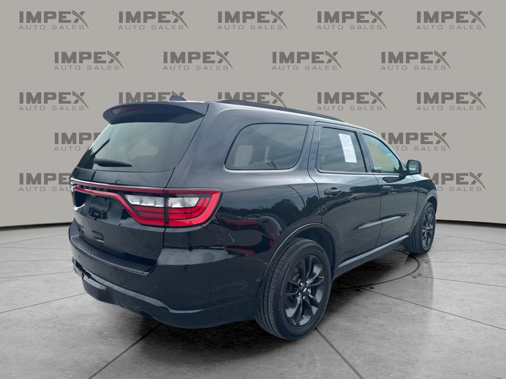 Used 2025 Dodge Durango R/T AWD/4WD image 3