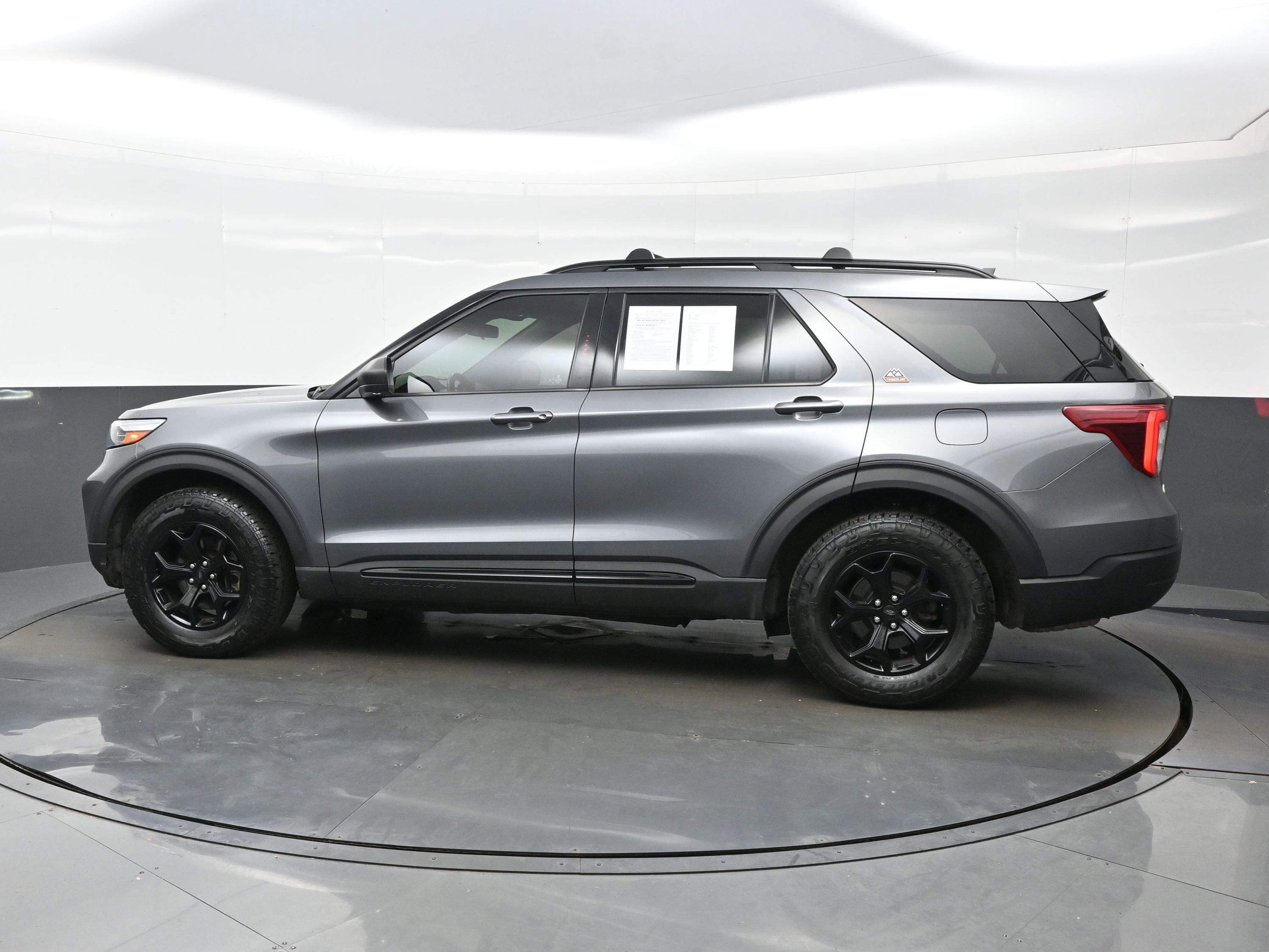 Used 2021 Ford Explorer Timberline AWD/4WD image 3
