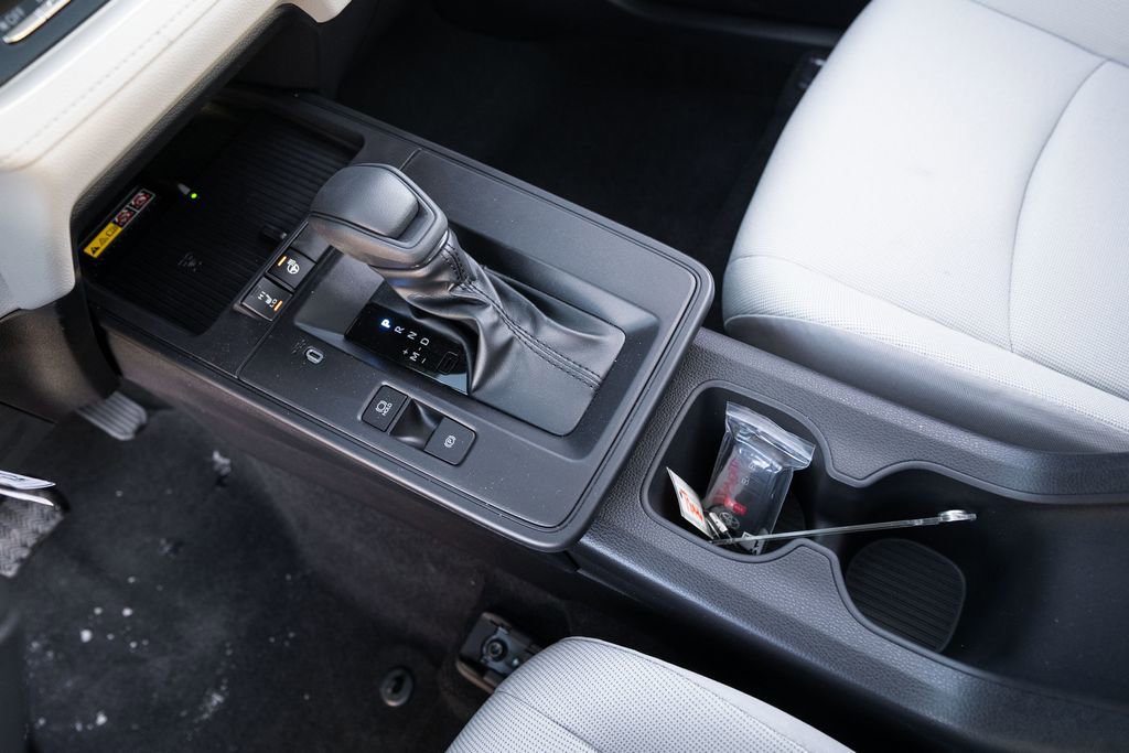 New 2026 Toyota Corolla Cross LE w/ Moonroof Package image 17