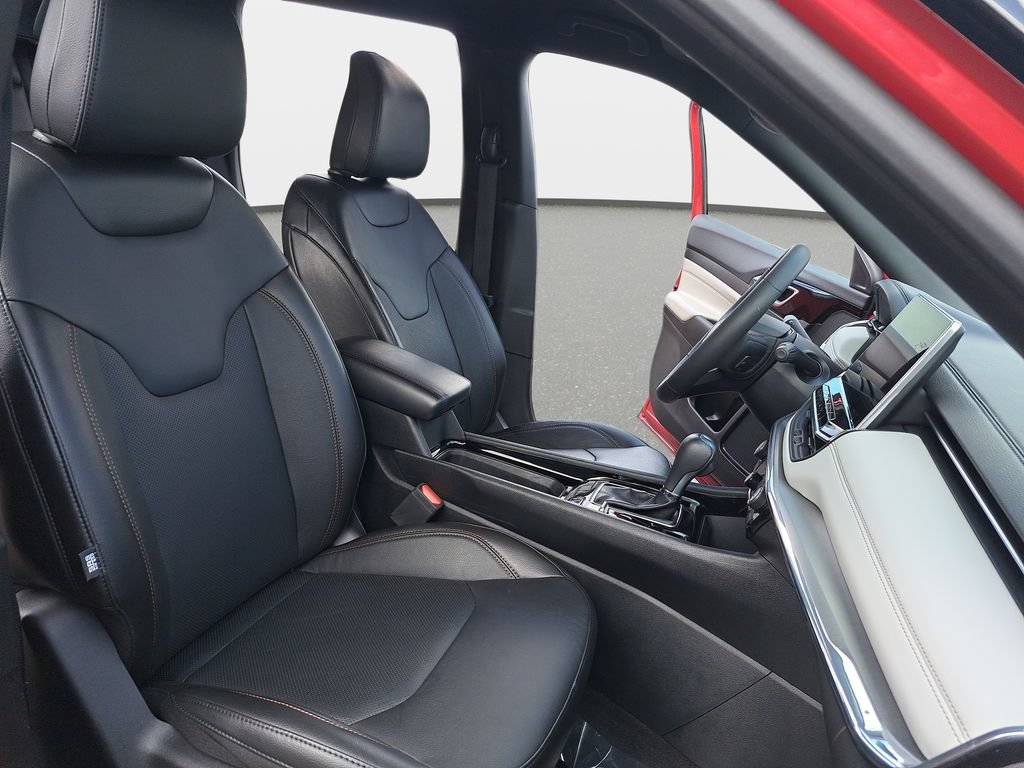Certified 2023 Jeep Compass Limited AWD/4WD image 11