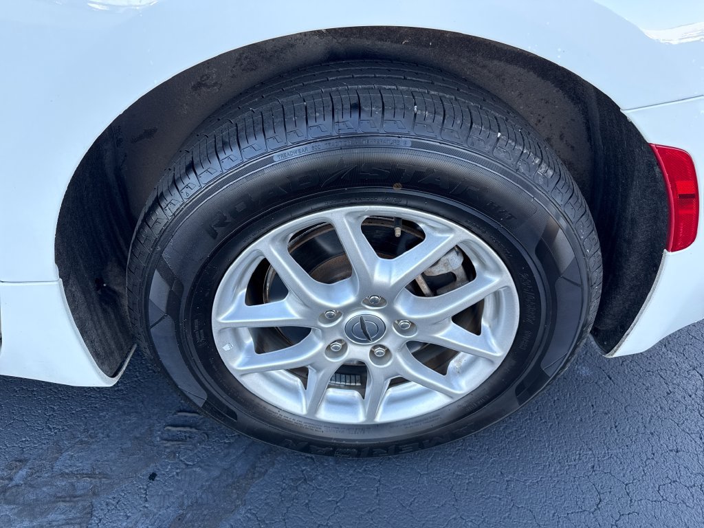Used 2025 Chrysler Pacifica Select FWD image 26
