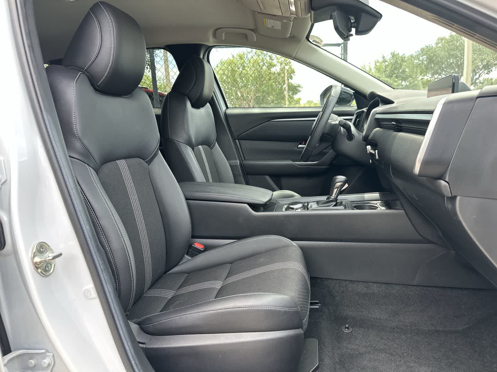Used 2024 MAZDA CX-50 AWD 2.5 S w/ Weather Package image 9