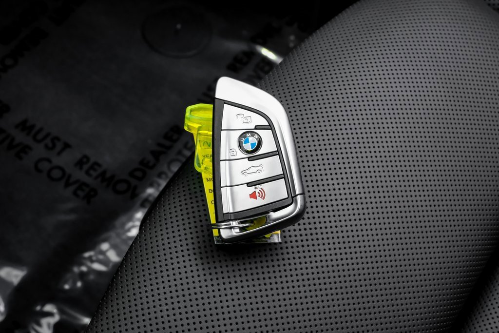 Used 2024 BMW M850i xDrive Coupe w/ M Carbon Exterior Package image 45