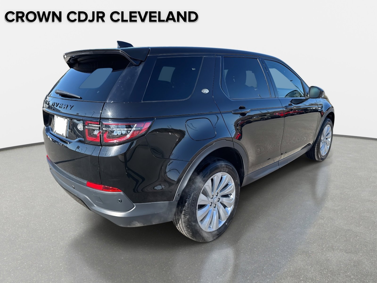 Used 2021 Land Rover Discovery Sport S image 4