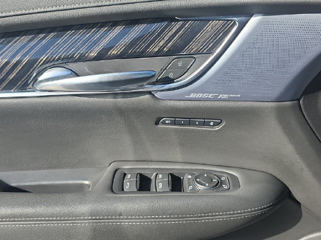 Certified 2024 Cadillac XT6 Premium Luxury AWD/4WD image 31