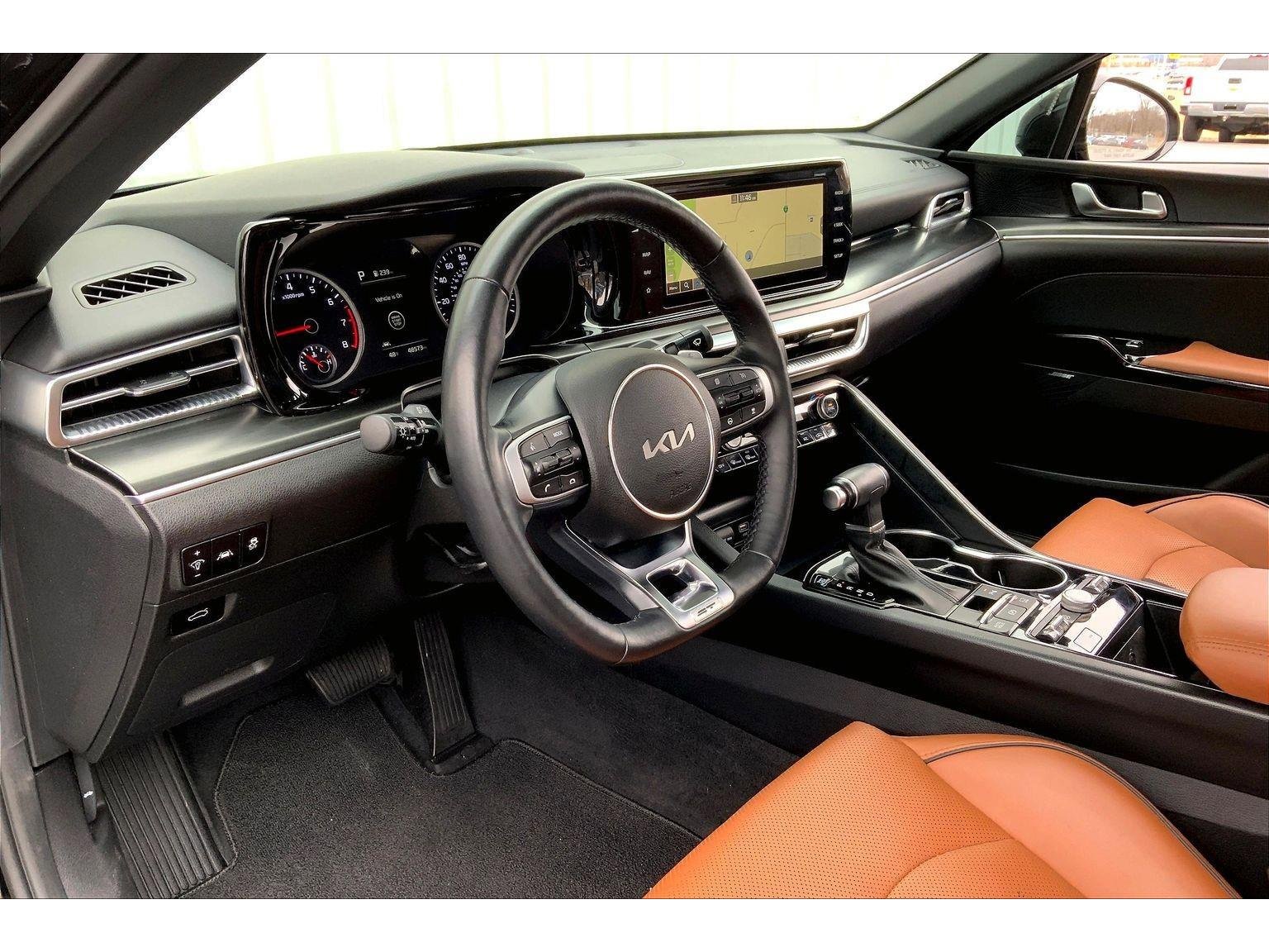 Used 2023 Kia K5 GT w/ GT1 Package image 13